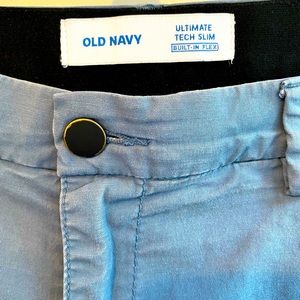 Men’s 36 Waist Old Navy Tech Slim Shorts.